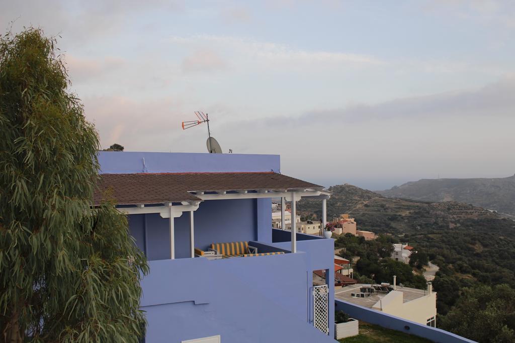 Mirthios Felicity Apartment Плакиас Экстерьер фото